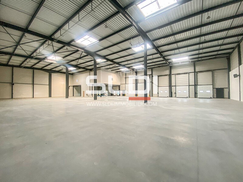 Locaux d'activités A LOUER - CORBAS - 1 771 m²