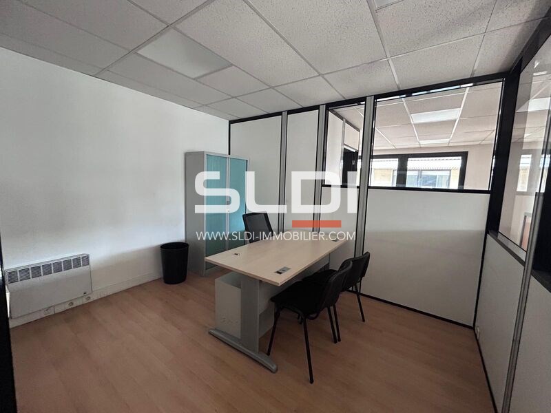 Bureaux A VENDRE - LIMAS - 88 m²