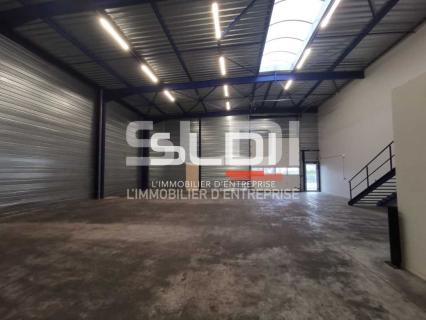 Bureaux A VENDRE - LUZINAY - 498 m²