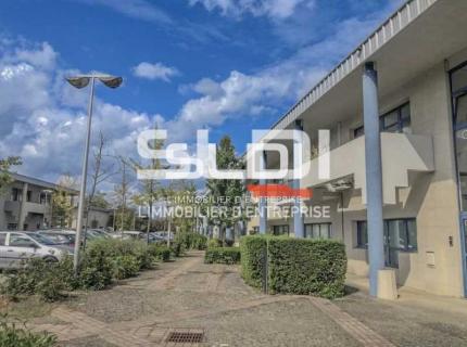 Bureaux A LOUER - BRON - 498 m²