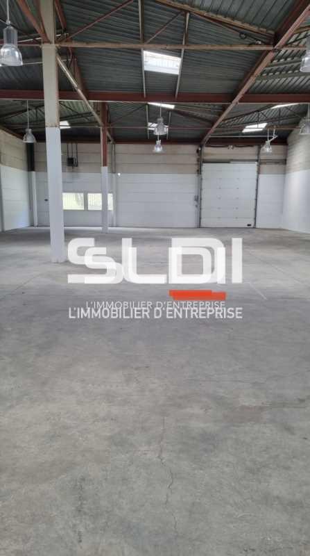 Activités A LOUER - SAINT ETIENNE - 1 071 m²