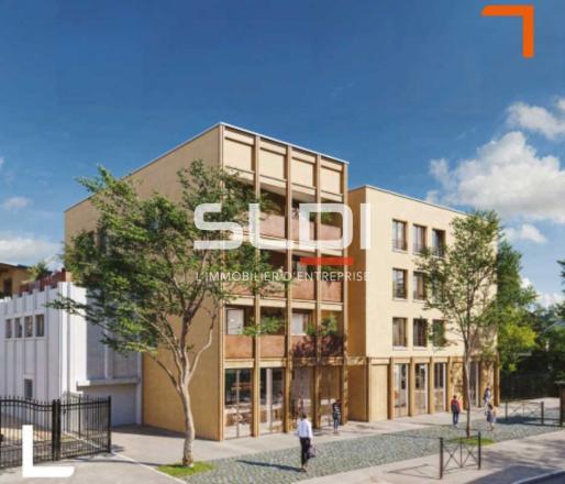 Commerces A VENDRE - LYON - 173 m²