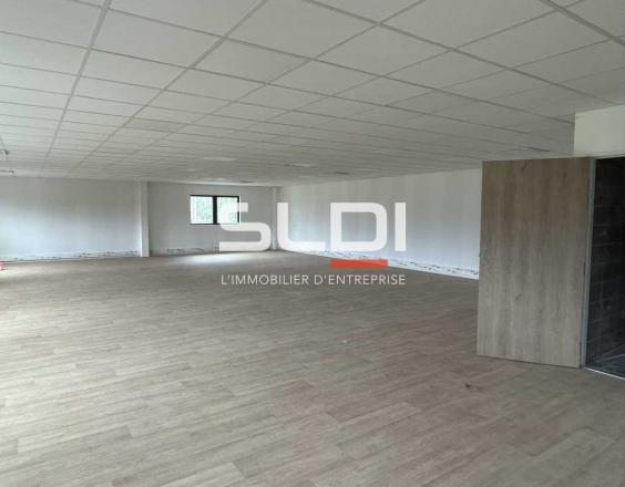 Bureaux A LOUER - GENAY - 186 m²