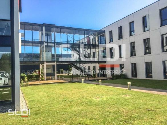 Bureaux A LOUER - SAINT PRIEST - 268 m²