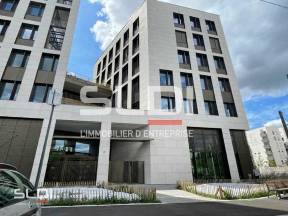 Commerces A LOUER - VILLEURBANNE - 306 m²