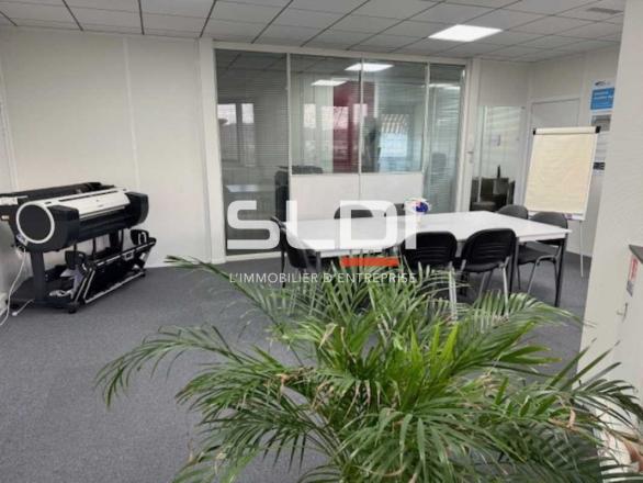 Bureaux A LOUER - VILLEFRANCHE SUR SAONE - 112 m²