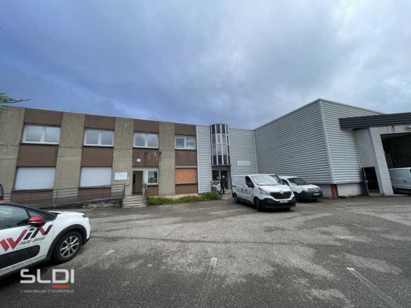 Bureaux A LOUER - GENAS - 193 m²