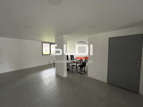 Bureaux A LOUER - JASSANS RIOTTIER - 117 m²