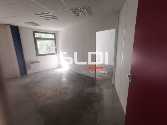 Activités A LOUER - ECHIROLLES - 379 m²