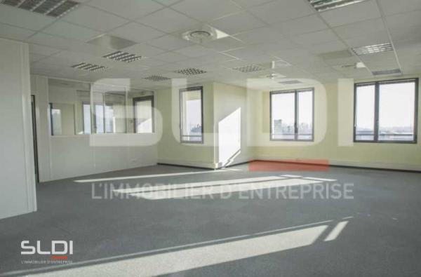 Bureaux A LOUER - VILLEFRANCHE SUR SAONE - 557 m²