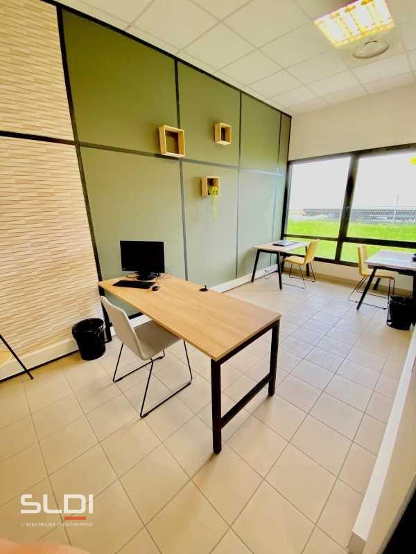 Bureaux A LOUER - SAINT PRIEST - 113 m²