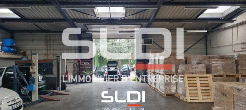 Commerces A VENDRE - L'HORME - 1 110 m²