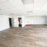 Locaux d'activités A LOUER - GENAS - 318 m² Locaux d'activités A LOUER - GENAS - 318 m²