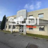 Activités A LOUER - SAINT PRIEST - 500 m²