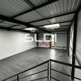 Locaux d'activités A LOUER - SAINT PRIEST - 355 m² Locaux d'activités A LOUER - SAINT PRIEST - 355 m²