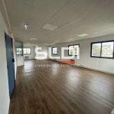 Bureaux A LOUER - CHASSIEU - 80 m²