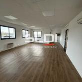 Bureaux A LOUER - CHASSIEU - 80 m²