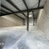 Locaux d'activités A LOUER - DAGNEUX - 977 m²