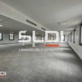 Bureaux A LOUER - COLOMBIER SAUGNIEU - 390 m² Bureaux A LOUER - COLOMBIER SAUGNIEU - 390 m²