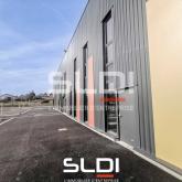 Locaux d'activités A VENDRE OU A LOUER - VILLEFONTAINE - 443 m²