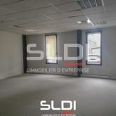 Bureaux A LOUER - VAULX MILIEU - 411 m²