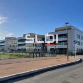 Bureaux A LOUER - GENAS - 266 m² Bureaux A LOUER - GENAS - 266 m²