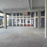 Commerces A LOUER - VENISSIEUX - 169 m² Commerces A LOUER - VENISSIEUX - 169 m²