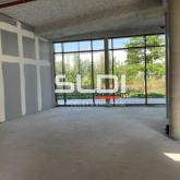Commerces A LOUER - VENISSIEUX - 169 m² Commerces A LOUER - VENISSIEUX - 169 m²