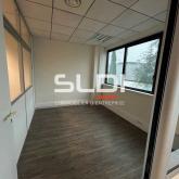 Bureaux A LOUER - CHAMPAGNE AU MONT D'OR - 482 m²