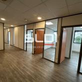 Bureaux A LOUER - CHAMPAGNE AU MONT D'OR - 1 069 m²
