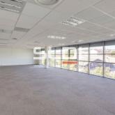 Bureaux A VENDRE - OULLINS - 1 100 m² Bureaux A VENDRE - OULLINS - 1 100 m²