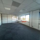 Bureaux A LOUER - LIMAS - 367 m² Bureaux A LOUER - LIMAS - 367 m²