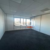 Bureaux A LOUER - LIMAS - 367 m² Bureaux A LOUER - LIMAS - 367 m²