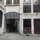 Commerces A VENDRE - LYON - 163 m²