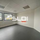 Bureaux A LOUER - RILLIEUX LA PAPE - 111 m² Bureaux A LOUER - RILLIEUX LA PAPE - 111 m²