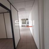 Bureaux A LOUER - SAINT PIERRE DE CHANDIEU - 140 m² Bureaux A LOUER - SAINT PIERRE DE CHANDIEU - 140 m²