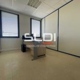 Bureaux A LOUER - LIMAS - 163 m²