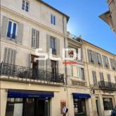 Commerces A VENDRE - ARLES - 107 m²