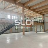 Locaux d'activités A VENDRE OU A LOUER - TARARE - 2 741 m² Locaux d'activités A VENDRE OU A LOUER - TARARE - 2 741 m²