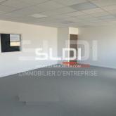 Locaux d'activités A LOUER - MIONS - 154 m² Locaux d'activités A LOUER - MIONS - 154 m²