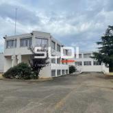 Bureaux A LOUER - CHASSIEU - 1 175 m² Bureaux A LOUER - CHASSIEU - 1 175 m²