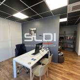 Locaux d'activités A LOUER - GLEIZE - 426 m² Locaux d'activités A LOUER - GLEIZE - 426 m²