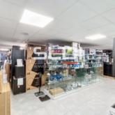 Commerces A VENDRE - VILLEURBANNE - 237 m² Commerces A VENDRE - VILLEURBANNE - 237 m²