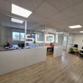 Bureaux A LOUER - CHASSIEU - 210 m² Bureaux A LOUER - CHASSIEU - 210 m²