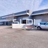 Locaux d'activités A LOUER - SAINT PRIEST - 1 075 m²