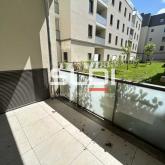 Commerces A VENDRE OU A LOUER - VILLEFRANCHE SUR SAONE - 249 m² Commerces A VENDRE OU A LOUER - VILLEFRANCHE SUR SAONE - 249 m²