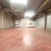 Locaux d'activités A LOUER - SAINT PRIEST - 370 m² Locaux d'activités A LOUER - SAINT PRIEST - 370 m²