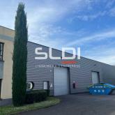 Locaux d'activités A LOUER - ARNAS - 3 304 m² Locaux d'activités A LOUER - ARNAS - 3 304 m²