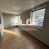 Locaux d'activités A LOUER - SAINT PRIEST - 2 160 m² Locaux d'activités A LOUER - SAINT PRIEST - 2 160 m²
