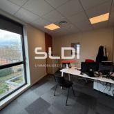 Bureaux A VENDRE - SAINT FONS - 194,4 m² Bureaux A VENDRE - SAINT FONS - 194,4 m²